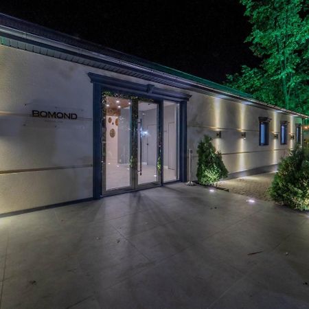 Hotel Vila Bomond Edinet Exteriér fotografie
